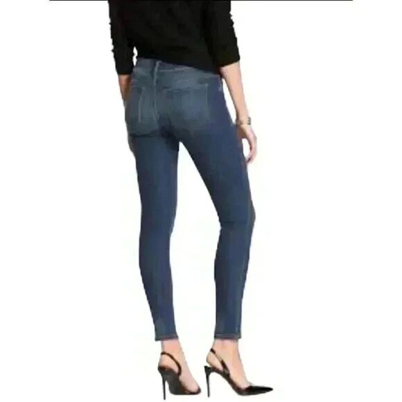 Banana Republic Women's Blue Medium Wash Cotton/Poly/Spandex Skinny Fit Jeans - Picture 3 of 12